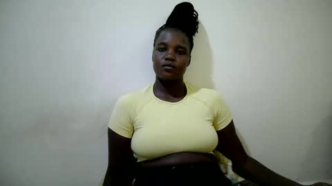 Snapshot of cute_heaven chatting on October 1, 3:33 pm cute_heaven online show from October 1, 3:33 pm