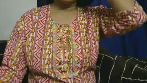 Snapshot of cute_kashmira99 chatting on February 6, 4:42 am kashmira online show from February 6, 4:42 am