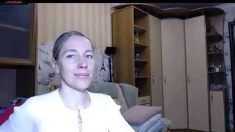 cute_lion_ online show from November 28, 5:53 pm