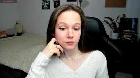 Emily online show from May 1, 11:04 am