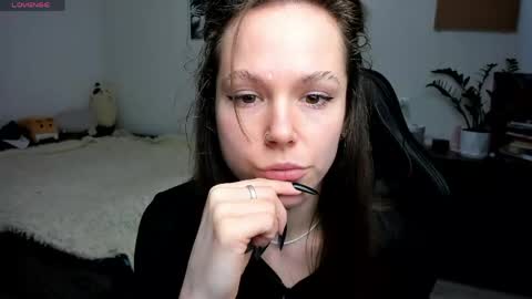 Emily online show from May 2, 12:00 pm