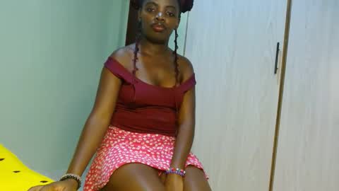cute_lorna online show from April 24, 12:51 pm