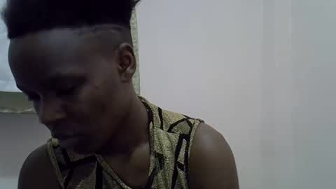 Snapshot of cute_marion chatting on February 28, 12:43 am cute_marion online show from February 28, 12:43 am