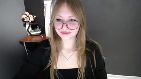 Veronica online show from March 5, 7:39 am