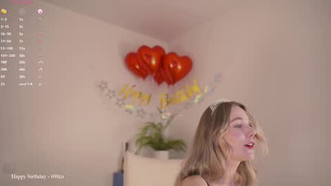 Snapshot of cute_pie_an chatting on March 1, 8:10 pm AN online show from March 1, 8:10 pm