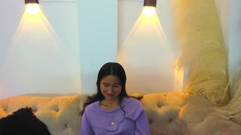 Snapshot of cute_rouss chatting on December 11, 4:18 am ROUSS online show from December 11, 4:18 am