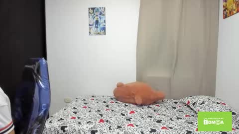 Snapshot of cute_rouss chatting on October 29, 3:52 am ROUSS online show from October 29, 3:52 am