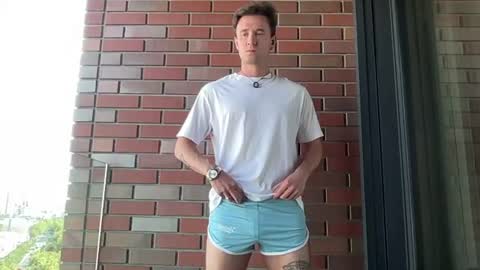 cute_skywalker online show from August 3, 1:17 pm