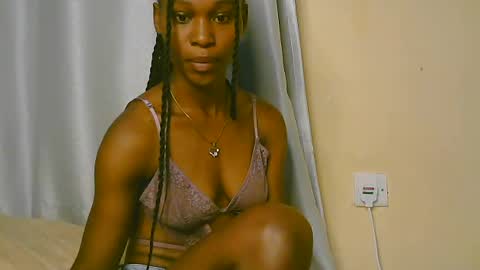 cute_tasha online show from June 18, 3:45 am