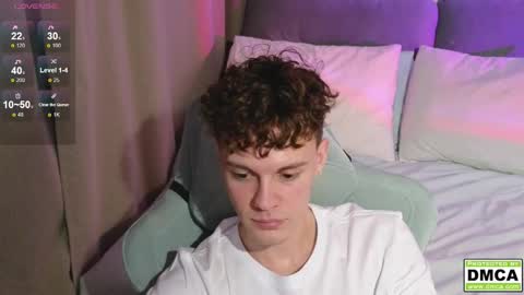 Thomas -  online show from December 15, 9:00 pm