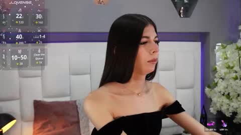 CuteArii online show from September 25, 9:00 pm