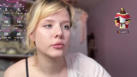 Snapshot of cuteasfuck_ chatting on March 12, 4:56 pm Amy online show from March 12, 4:56 pm