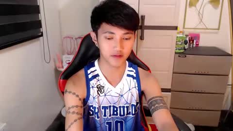 Steph online show from March 27, 12:27 am