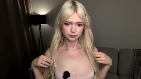 cutebrutality1 online show from August 1, 1:29 am