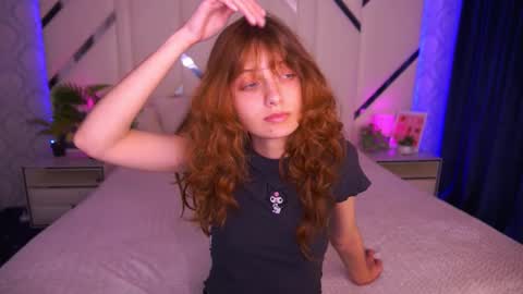 Foxy online show from October 27, 2:17 pm