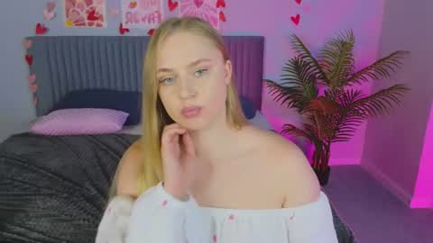 Amyy online show from July 5, 3:53 am