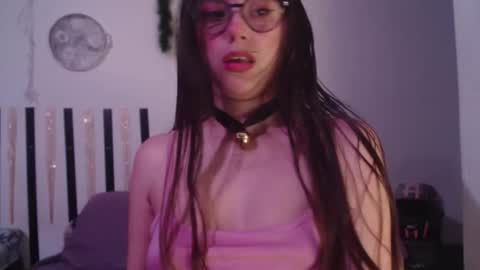 haome online show from October 12, 11:50 pm