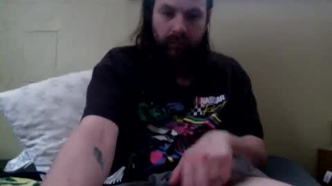 cutehungboi online show from February 19, 8:19 pm