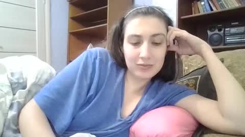 cutekattie online show from November 24, 4:16 pm