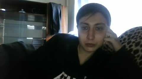 cutekattie online show from June 15, 9:23 am