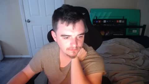 cutelittlepumpkin online show from April 18, 10:32 pm