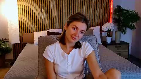 cutemirage online show from August 2, 2:52 pm