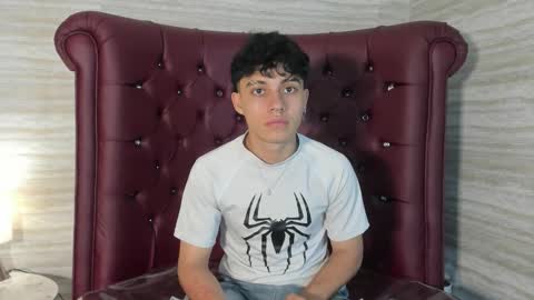 cutenaked_ online show from February 12, 11:58 am