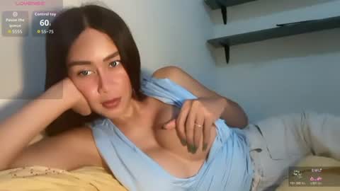 Aya online show from July 15, 3:49 pm