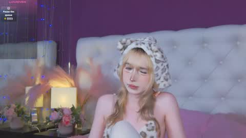 Tomie online show from May 3, 9:21 pm
