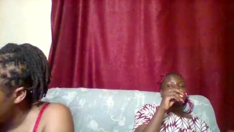 cutey_lunar online show from February 17, 8:06 pm