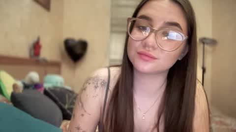 CuteAnn online show from March 10, 9:29 pm