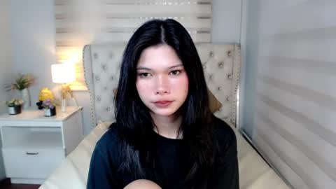cutie_chinnie online show from June 18, 12:32 pm