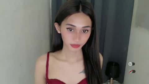 cutie_mitcha online show from February 5, 9:36 am