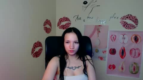Emma online show from April 28, 4:28 am