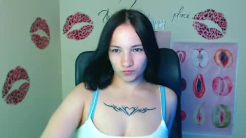 Emma online show from July 3, 6:12 pm