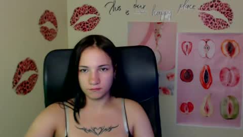 Emma online show from July 28, 8:01 am