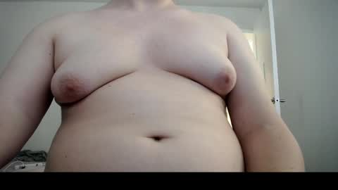 cutiepuppygirl420 online show from May 4, 12:39 am