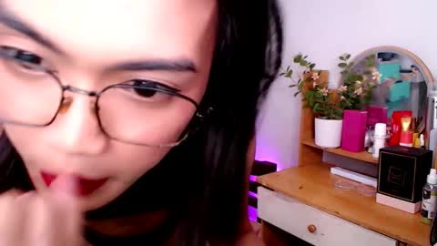 Snapshot of cutiezay999 chatting on September 18, 7:07 pm ZAYNA DONT FORGET TO FOLLOW MY ROOM online show from September 18, 7:07 pm