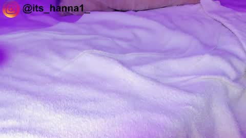 Hannah online show from July 3, 3:33 am