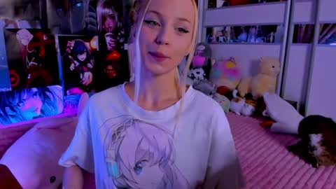 Nora online show from July 23, 8:28 pm