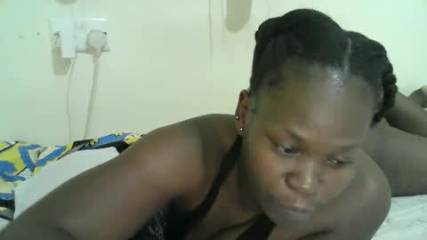 Cuty online show from November 10, 8:33 pm