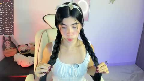 Liz online show from January 9, 11:43 pm