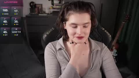 Helen Blossom online show from July 22, 7:49 pm