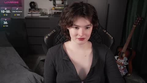 Helen Blossom online show from June 30, 1:54 pm
