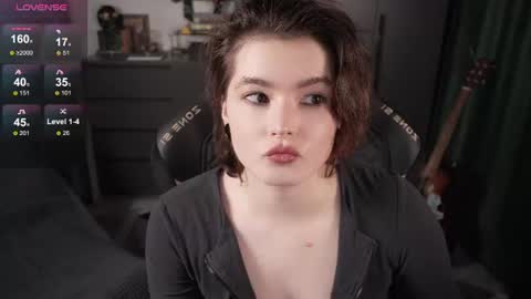 Helen Blossom online show from July 26, 1:41 pm