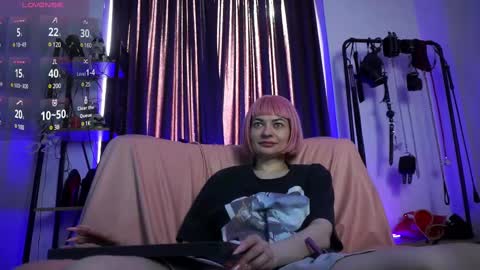 Lily Goddess online show from February 15, 8:11 am