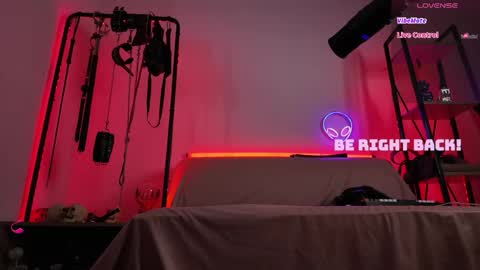 Lily Goddess online show from May 2, 9:42 pm