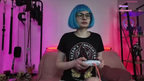 Lily Goddess online show from June 6, 9:59 am