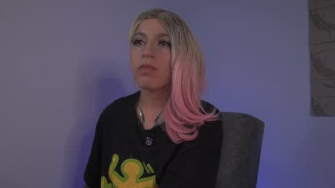  cyber zoe   online show from June 25, 12:51 am
