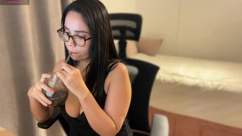 cyborgmuse online show from March 16, 5:44 am